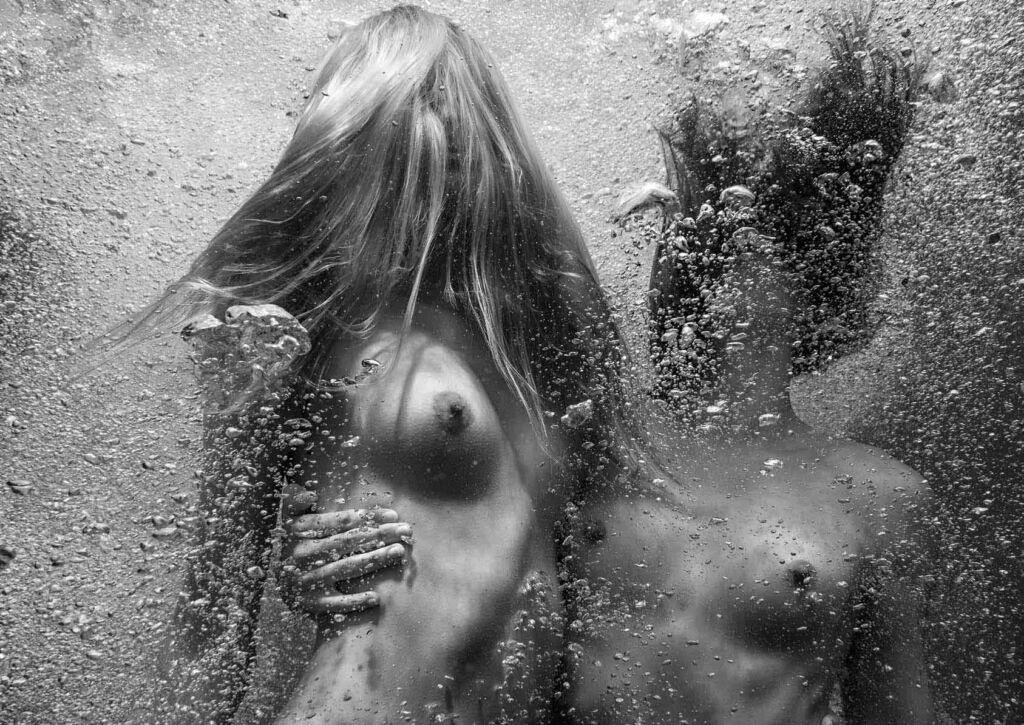 Hugh Arnold • Un Sentimiento, Agua Nacida • 2013